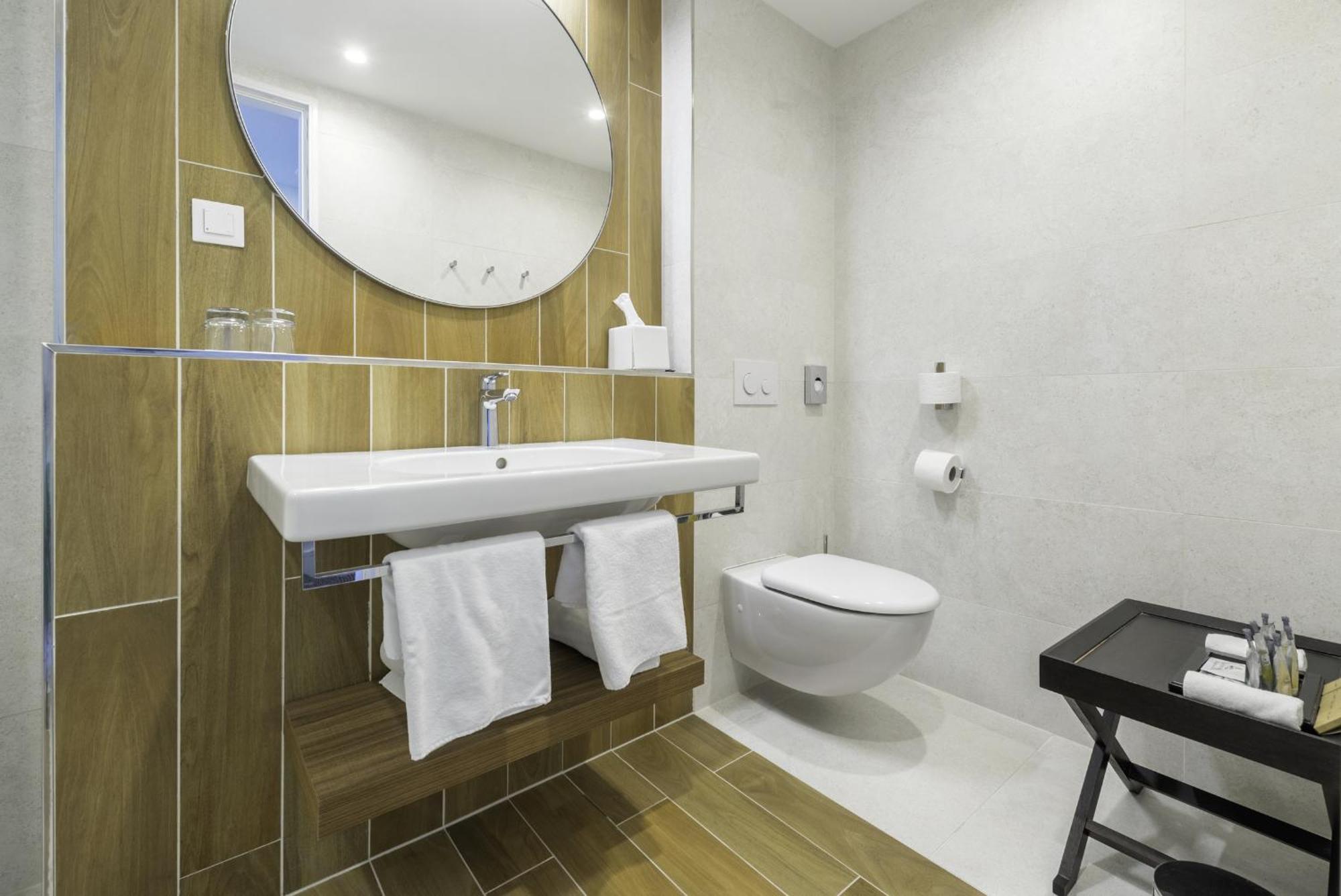 Suite mit 2 Schlafzimmern, Balkon und Meerblick