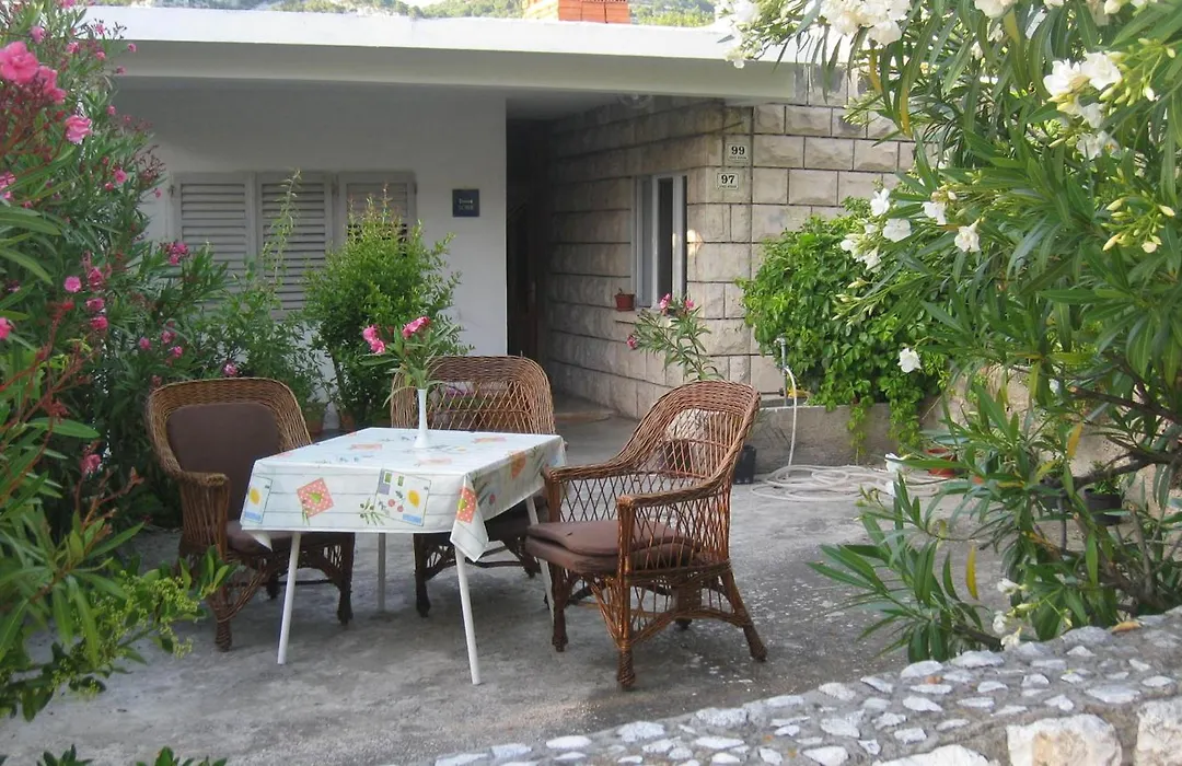 Barko Apartment And Rooms-1