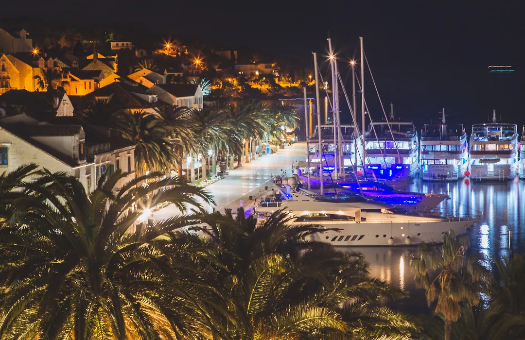 Park Hvar-1